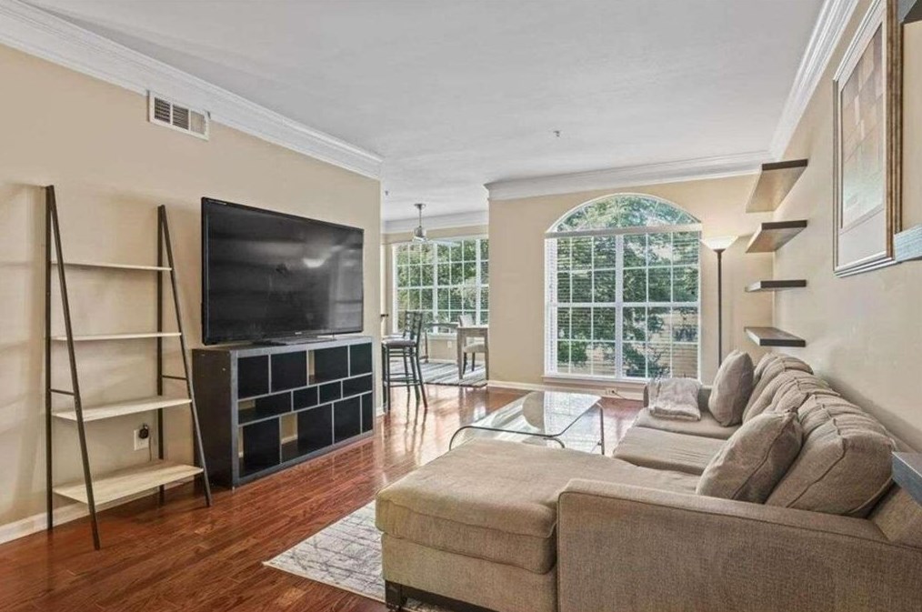 200 Renaissance Pkwy, Atlanta, GA 30308-2385