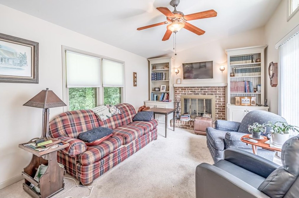 1818 Ramble Ct, Decatur GA  30033-1117 exterior