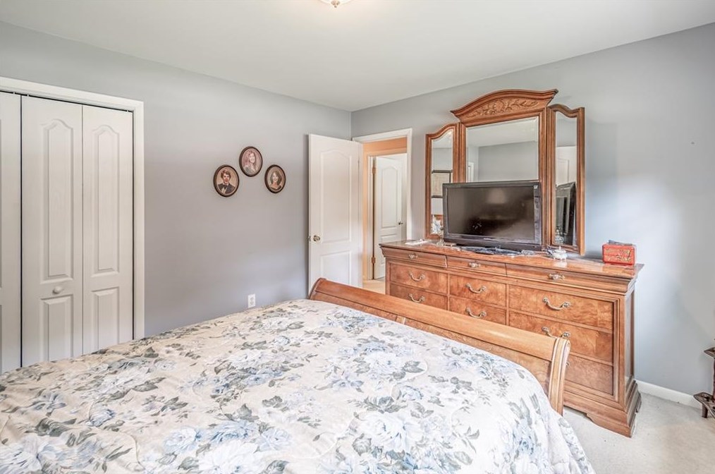 1818 Ramble Ct, Decatur GA  30033-1117 exterior