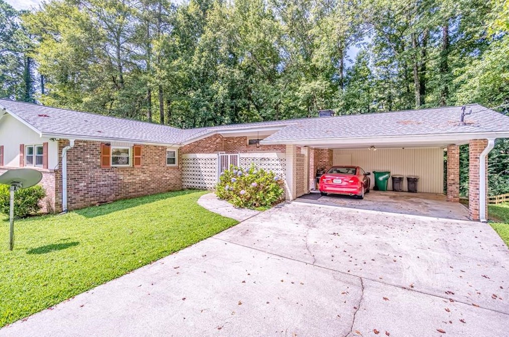 1818 Ramble Ct, Decatur, GA 30033-1117