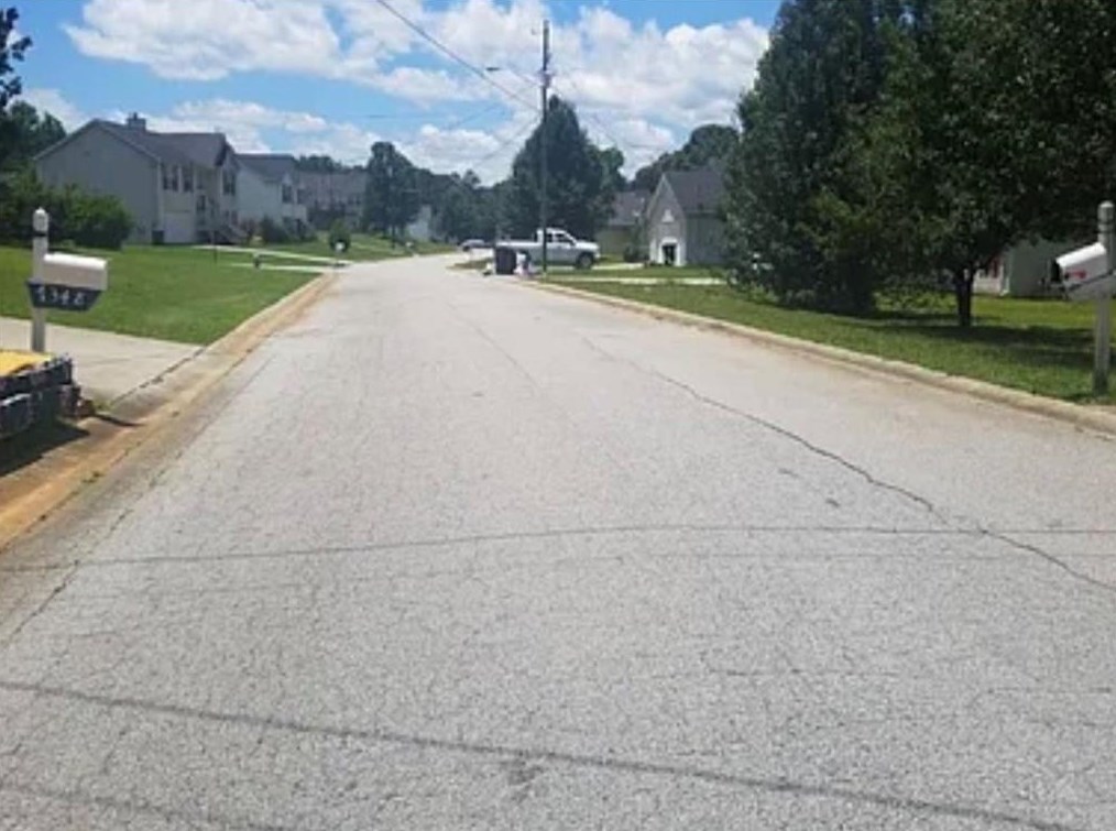 7347 Bramble Oak Dr, Douglasville, GA 30134-5736