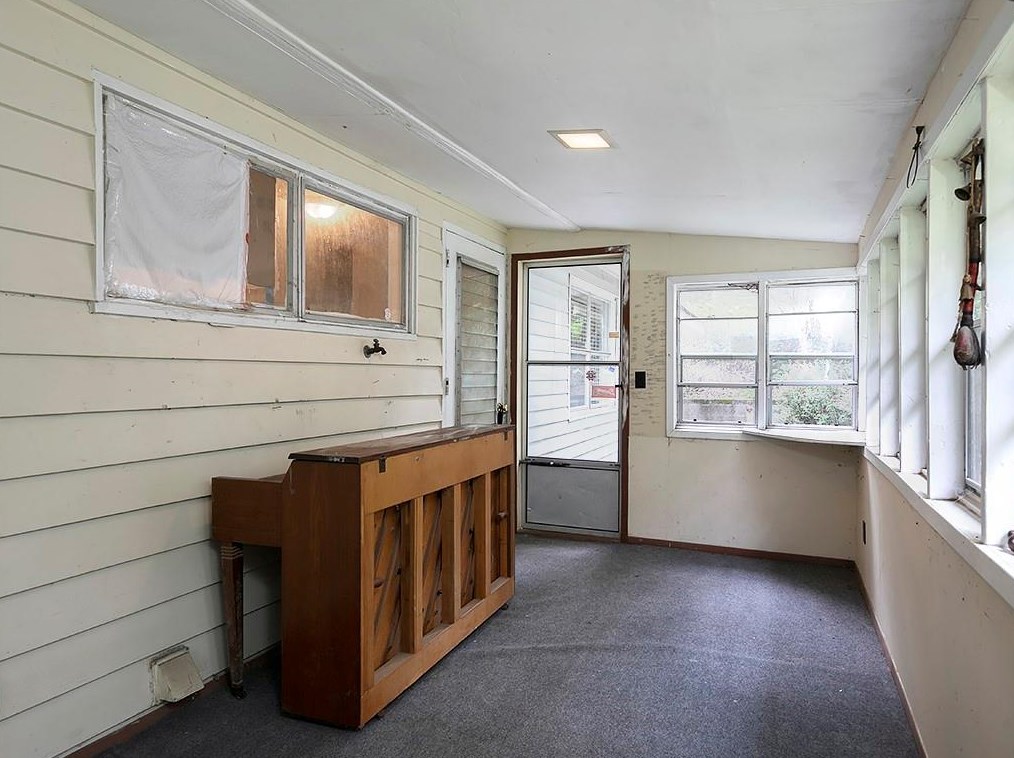 4970 Fairmont Rd, Smyrna GA  30082-5107 exterior