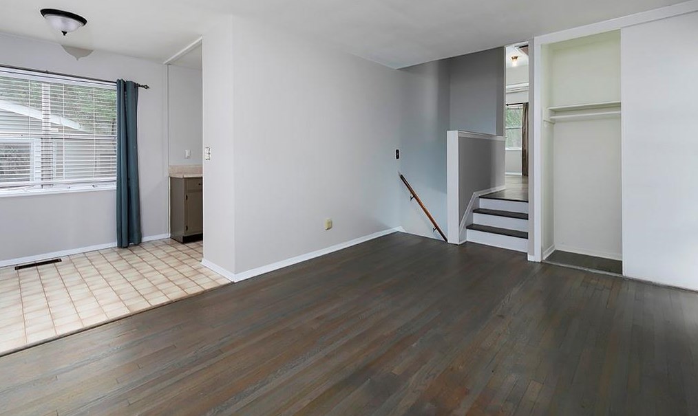 4970 Fairmont Rd, Smyrna GA  30082-5107 exterior