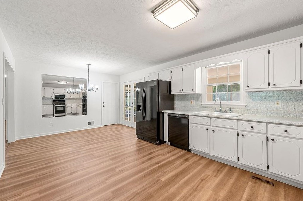 21 Frst Ct, Dallas GA 30132-3074 exterior