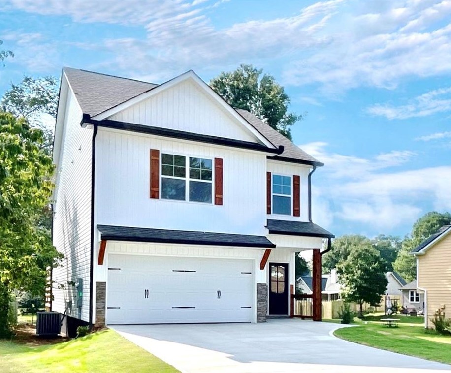 15 Saddlebrook Dr, Euharlee, GA 30120-4115