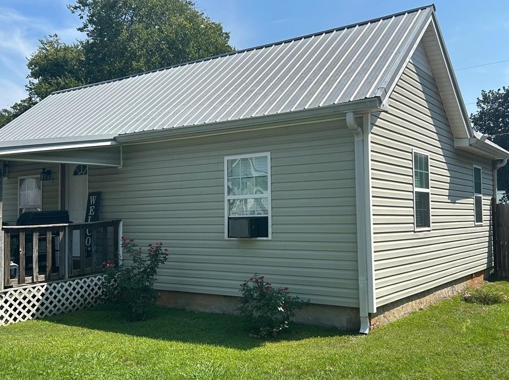 7 Walnut St, Aragon, GA 30104-2243