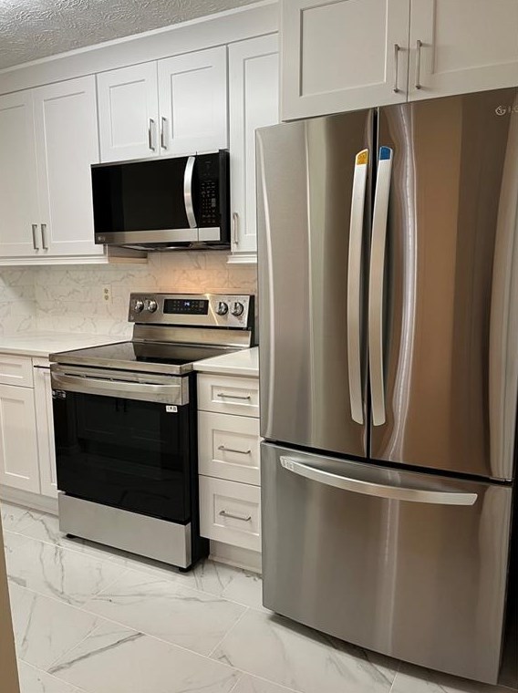 1403 Tuxworth Cir, Decatur GA 30033-5624 exterior