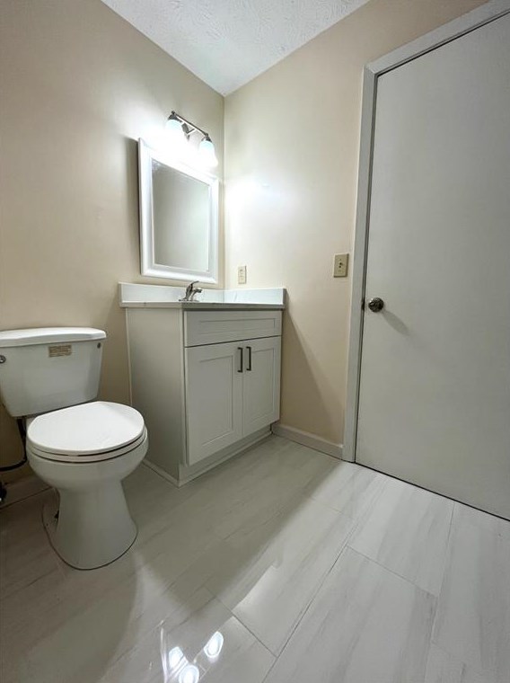 1403 Tuxworth Cir, Decatur GA 30033-5624 exterior