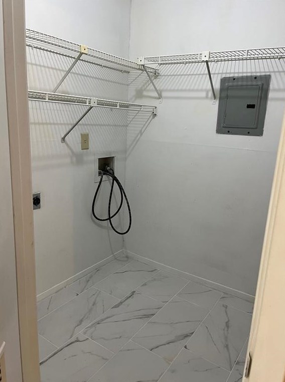 1403 Tuxworth Cir, Decatur GA 30033-5624 exterior