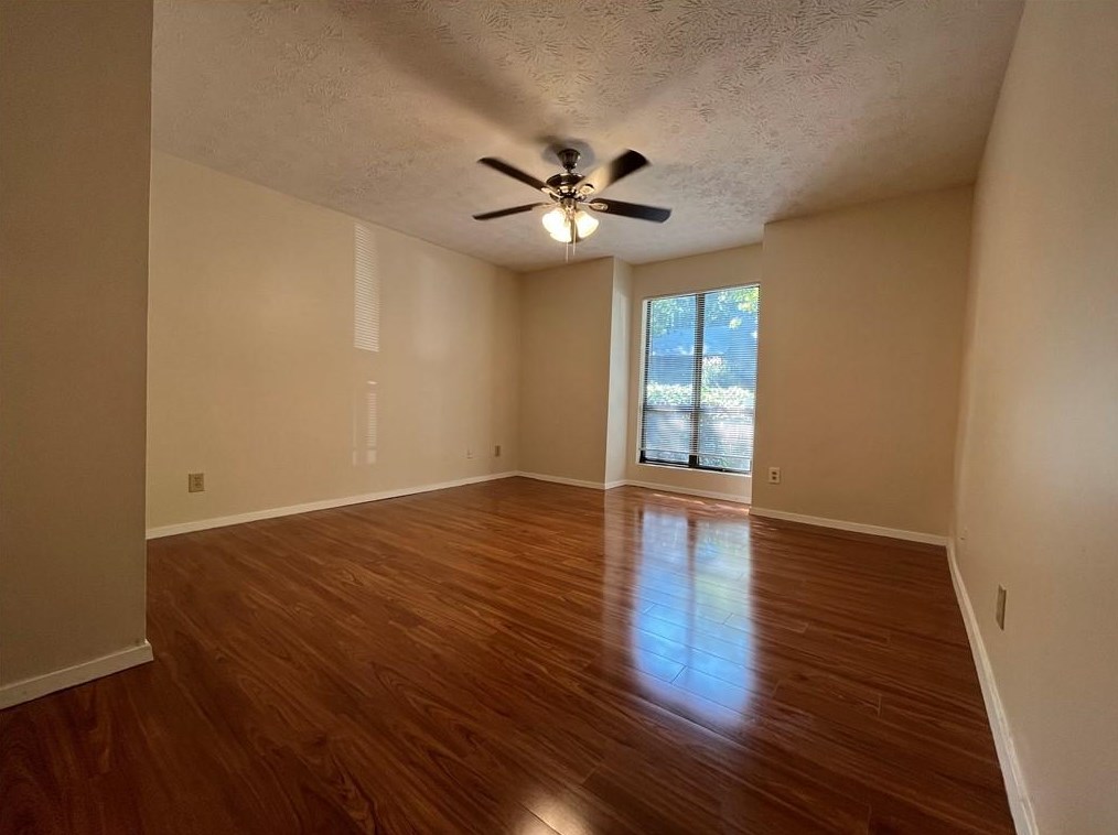 1403 Tuxworth Cir, Decatur GA 30033-5624 exterior