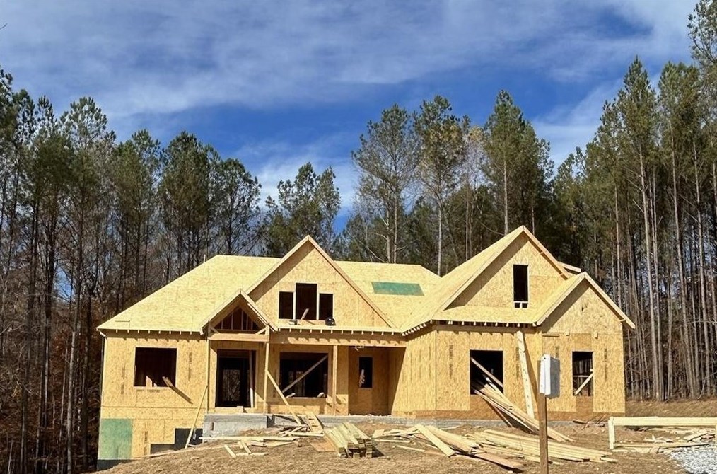 326 Evie Ln, Holly Springs, GA 30115