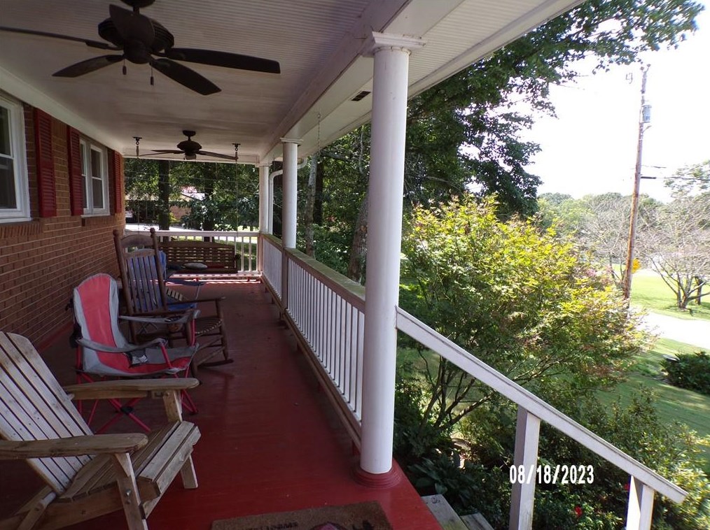 162 Thelma Rd, Calhoun, GA 30701-3356