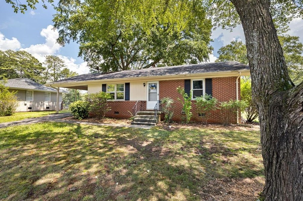 1921 Austell Cir, Marietta, GA 30060-4359