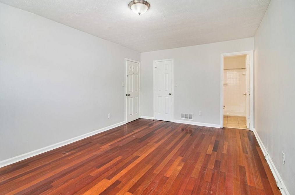 3385 Hollow Tree Dr, Decatur GA  30034-6317 exterior