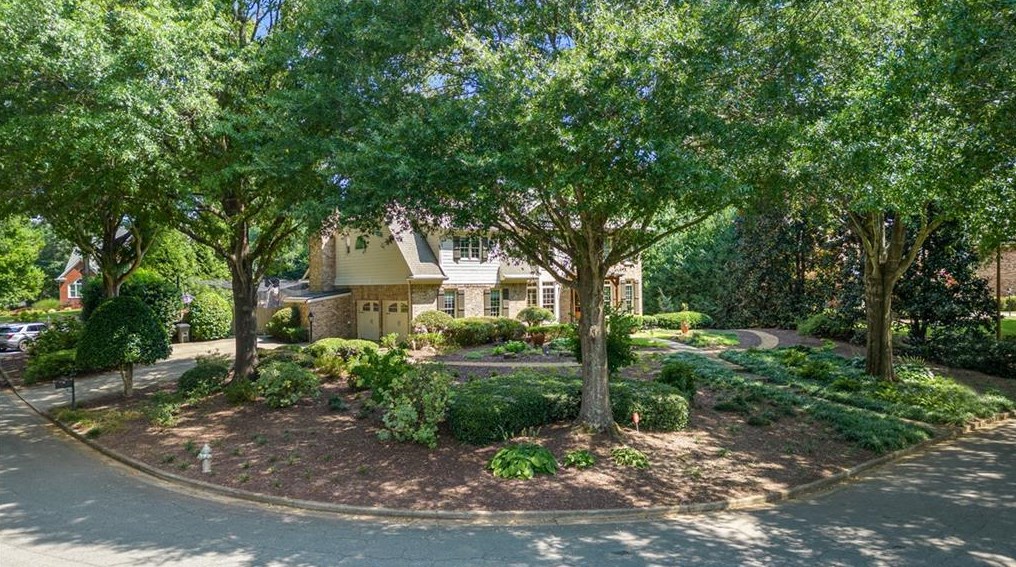 185 Hamilton Way, Roswell, GA 30075-7122