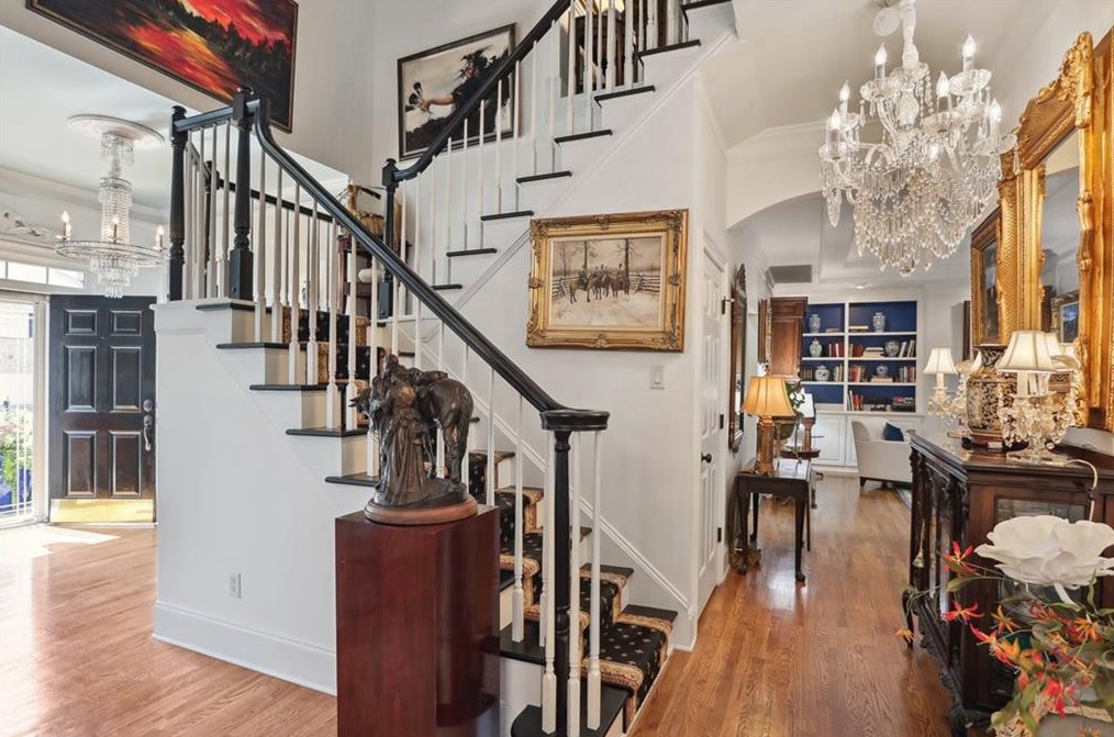 857 Wescott Ln, Atlanta GA  30319-1656 exterior