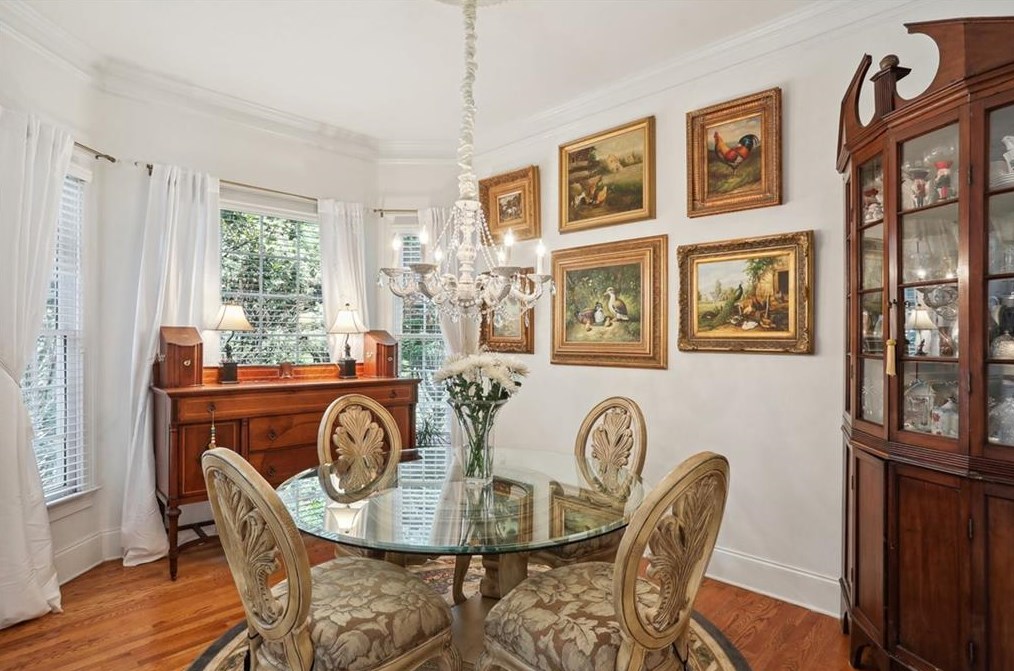 857 Wescott Ln, Atlanta GA  30319-1656 exterior