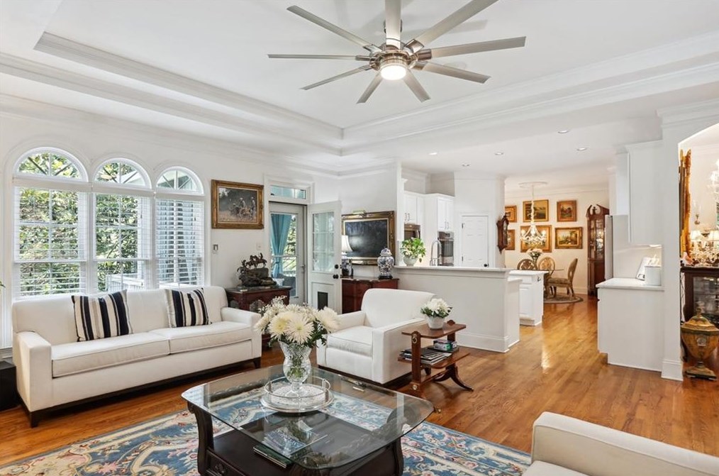 857 Wescott Ln, Atlanta GA  30319-1656 exterior