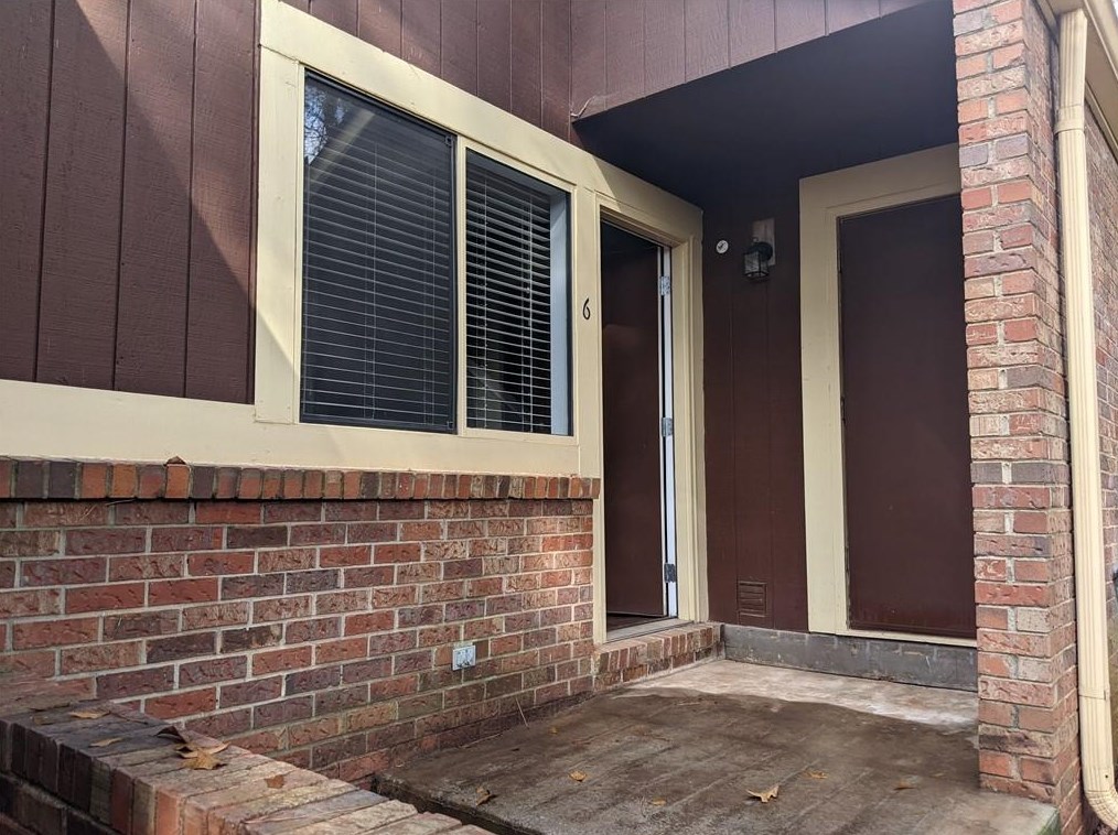 6 Country Pl Ct, Alpharetta, GA 30005
