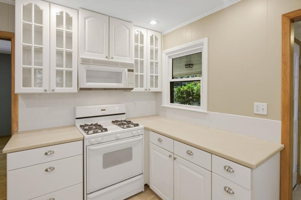 3490 Dunn St, Smyrna GA  30080-4470 exterior