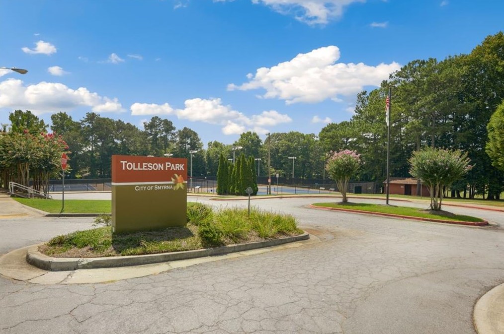 3490 Dunn St, Smyrna GA  30080-4470 exterior