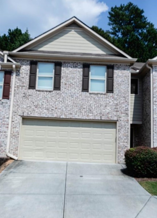2726 Haynescrest Dr, Grayson, GA 30017