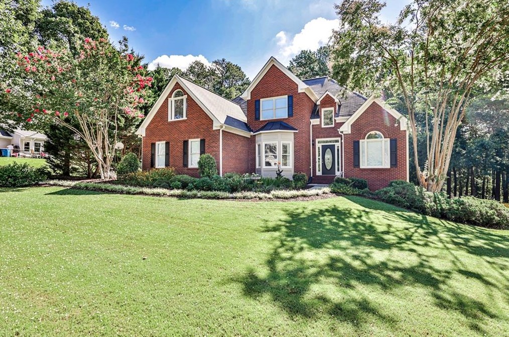 825 Glowing Embers Ct, Dacula, GA 30019-1291