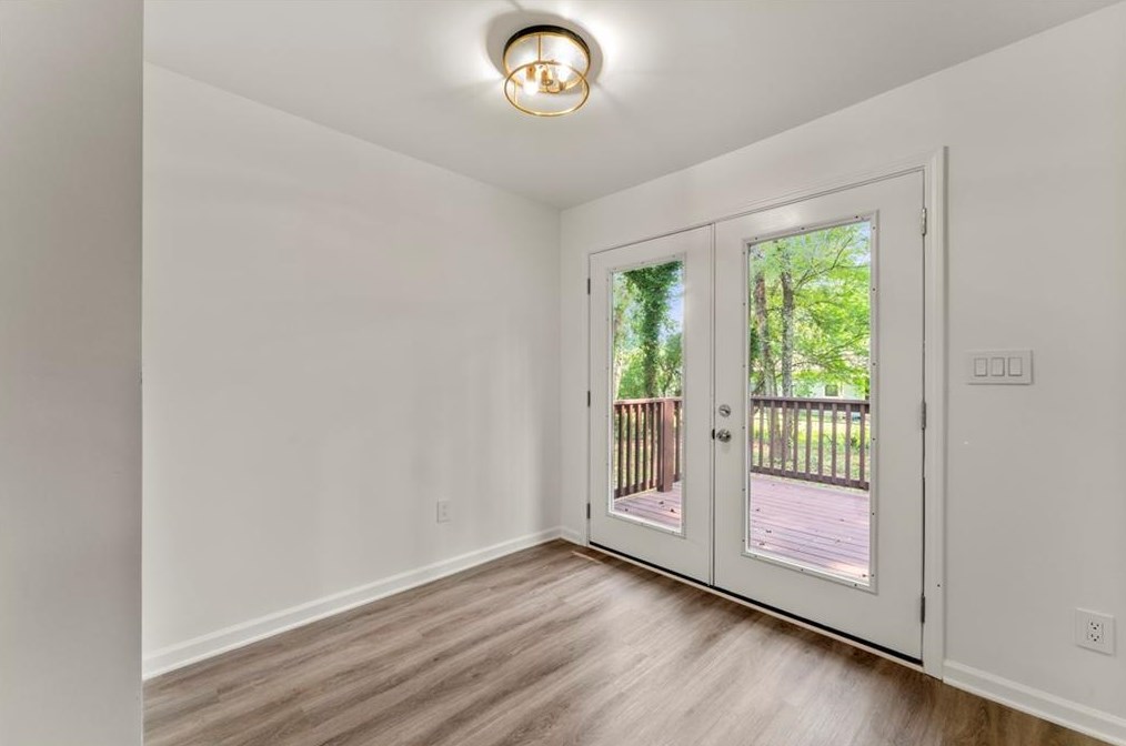 1726 Austin Rd, Decatur GA  30032-4807 exterior