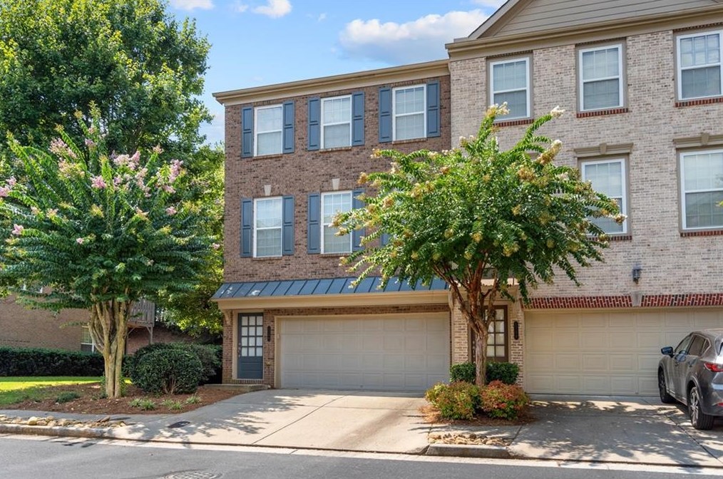 5756 Pine Oak Dr, Norcross, GA 30092