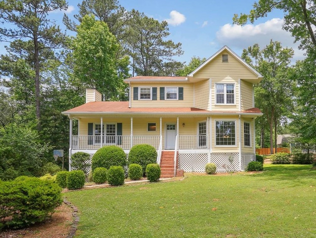 3071 Maple Ln, Alpharetta, GA 30009-1576