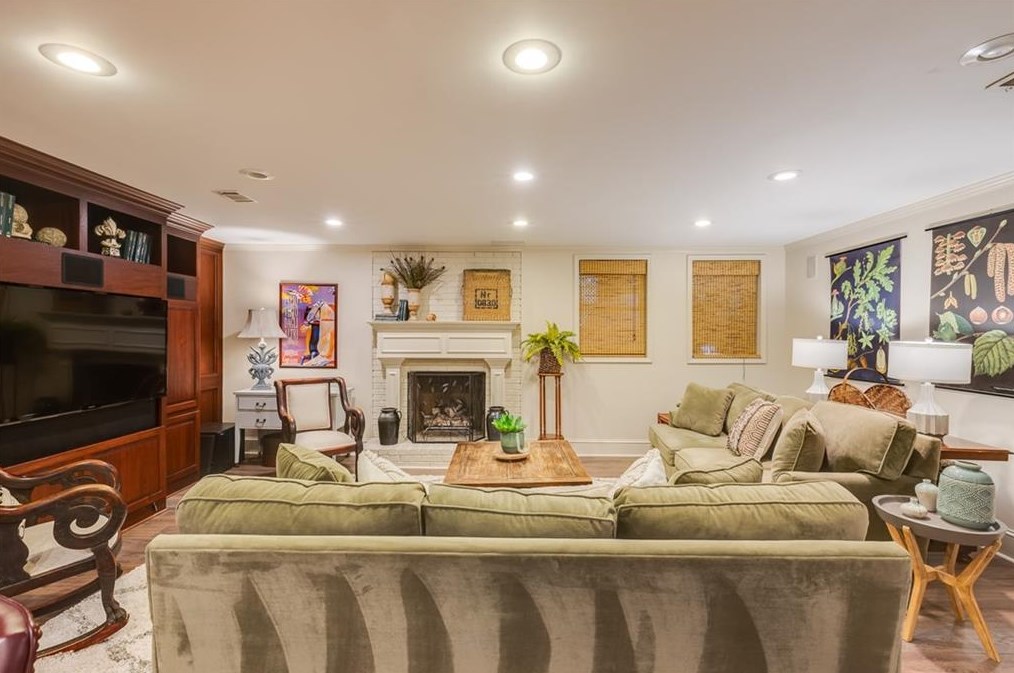 3165 Kingshouse Cmns, Alpharetta GA 30022-7607 exterior