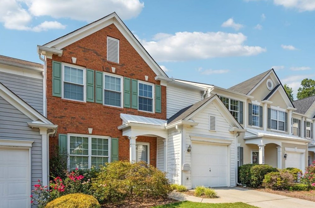 4006 Timbercreek Cir, Roswell, GA 30076-8818
