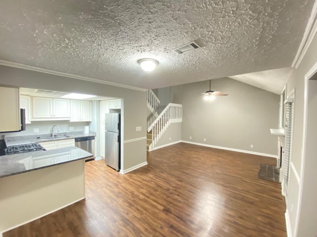 1533 Planters Ridge Ln, Alpharetta, GA 30004