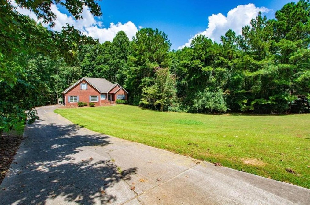 9323 Sweetbriar Cir, Jonesboro, GA 30236-6274