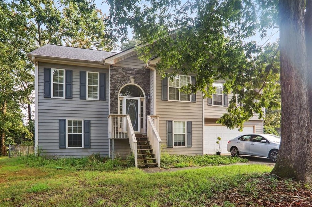 1794 Round Rd, Lawrenceville, GA 30045-3496