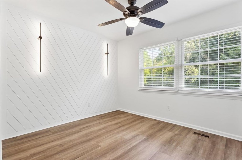 2107 Simsbury Ln, Atlanta GA  30338-6511 exterior