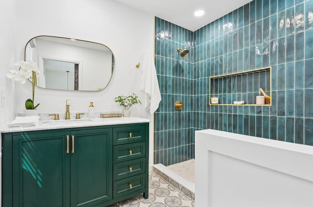 2107 Simsbury Ln, Atlanta GA  30338-6511 exterior