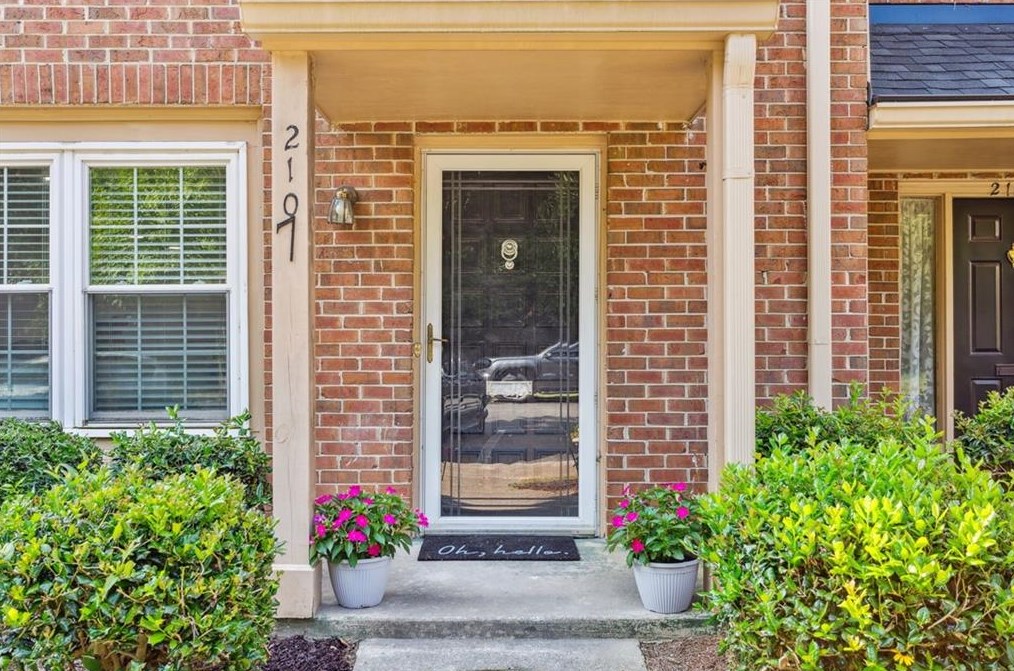 2107 Simsbury Ln, Atlanta GA  30338-6511 exterior