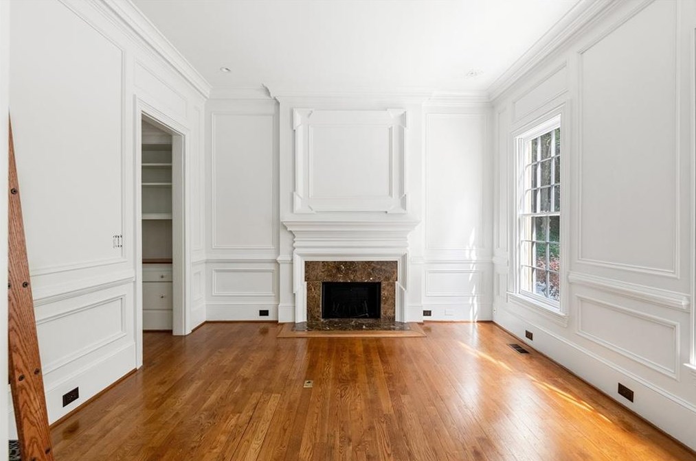 3408 Wood Valley Rd, Atlanta GA  30327-1518 exterior