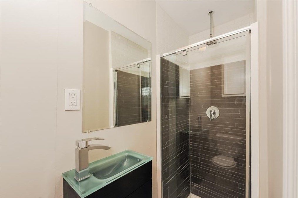 2113 Glendale Dr, Decatur GA  30032-5809 exterior