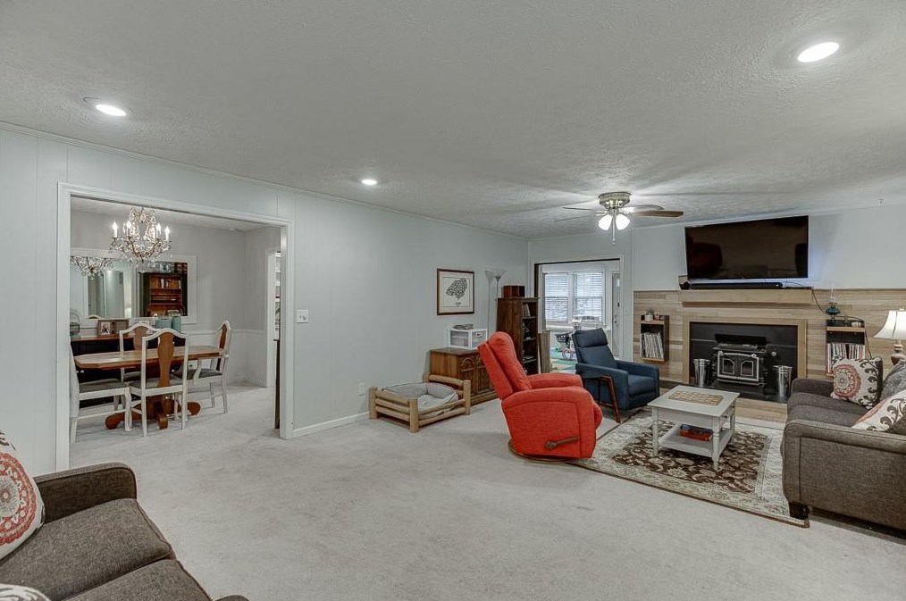 951 Dogwood Trl, Winder, GA 30680-3004