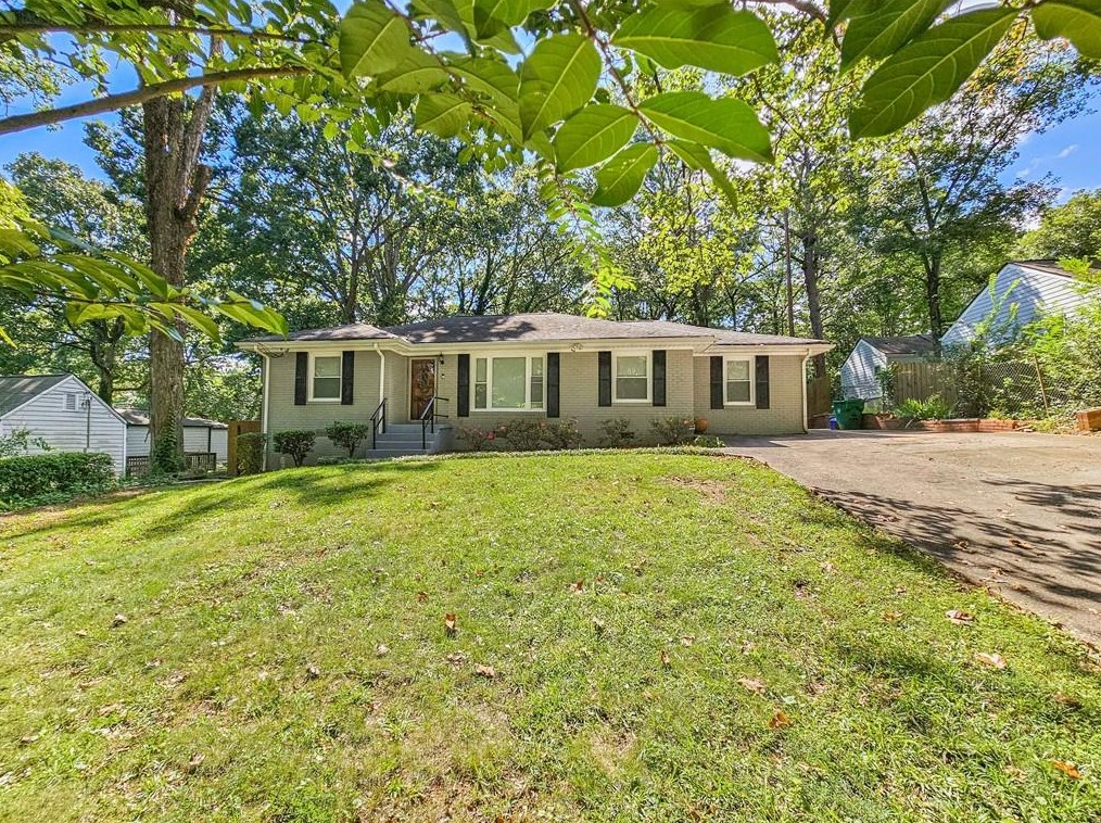 1735 Old Hickory St, Decatur, GA 30032