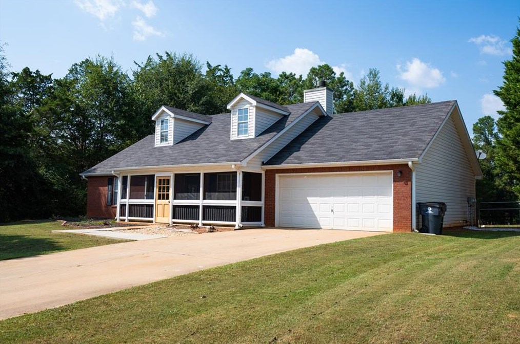 122 Meadow View Dr, Jackson, GA 30233
