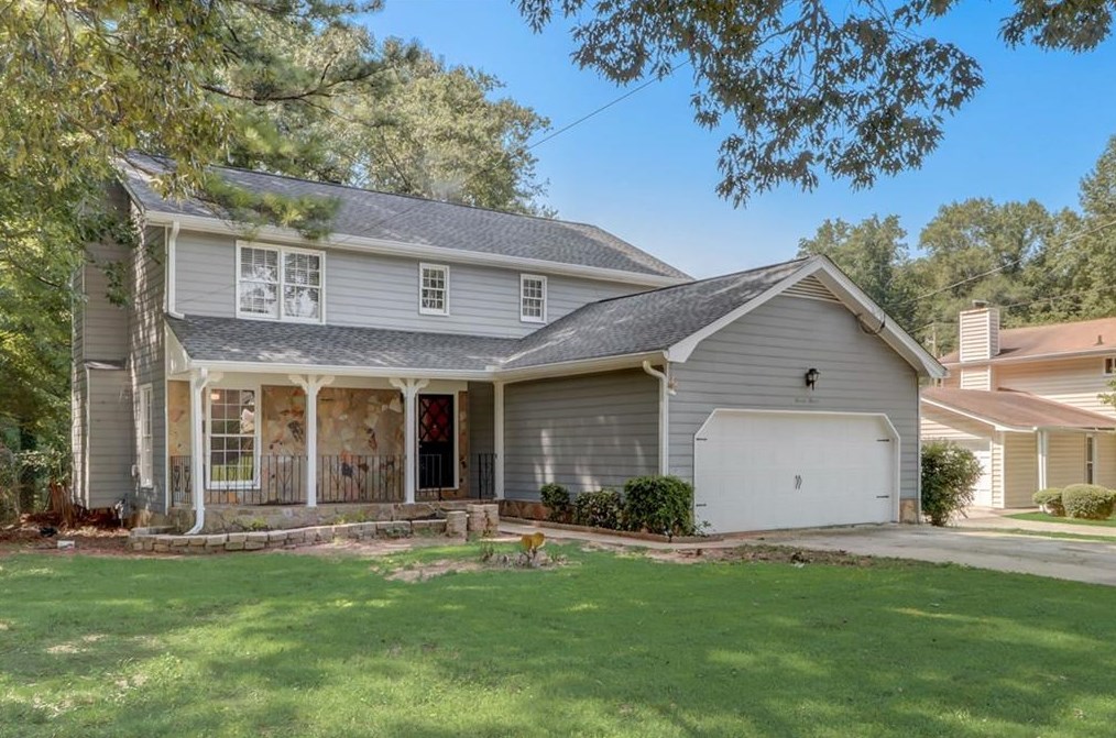1111 Bramwell Ln, Stone Mountain, GA 30083-2436