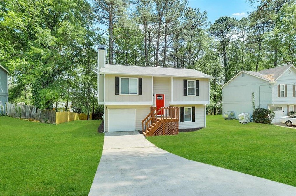2870 Knollberry Ln, Decatur, GA 30034