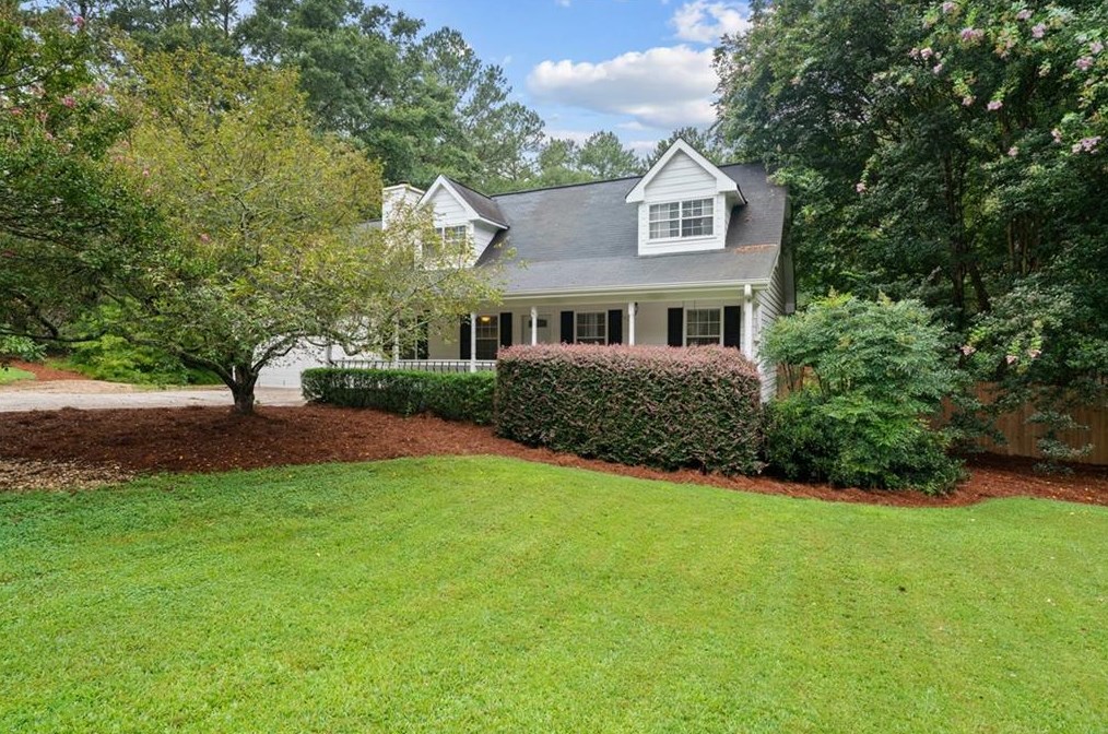 2081 Blackberry Ln Ne, Auburn, GA 30011