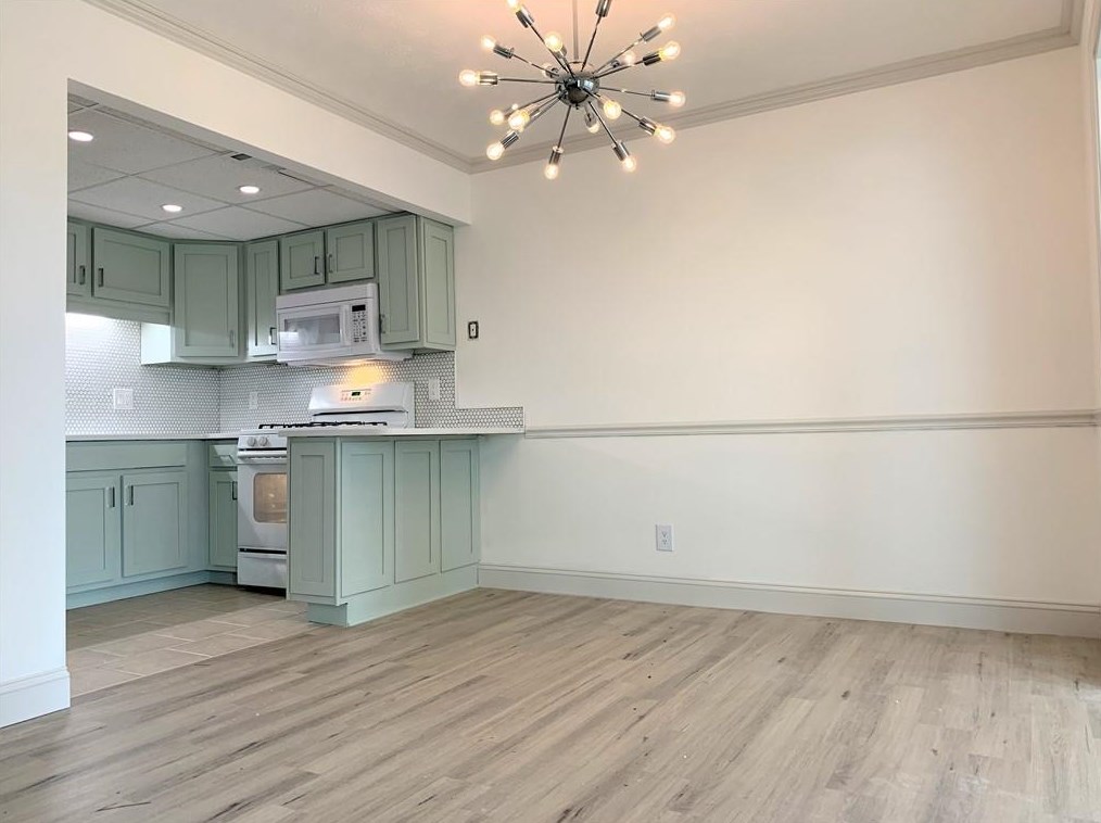 1518 Planters Ridge Ln, Alpharetta GA  30004-3844 exterior