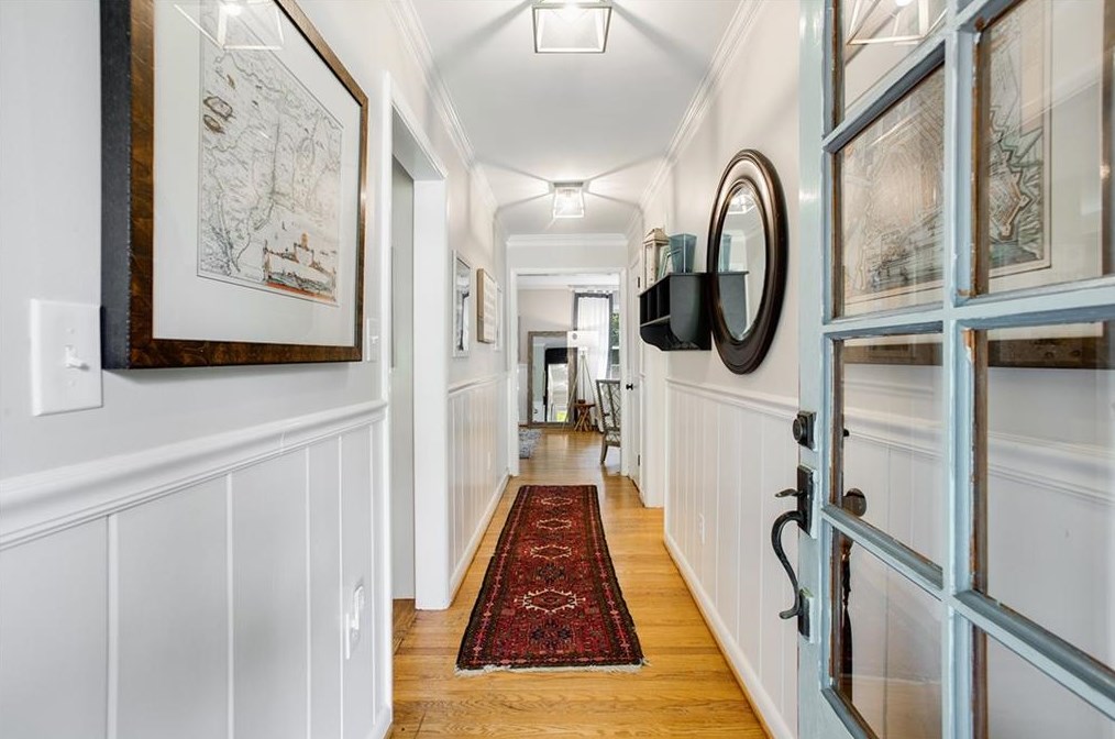 232 Underwood Dr, Atlanta, GA 30328-2943