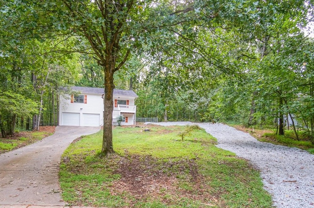 11 Trace Trl, Dallas GA  30132-8090 exterior