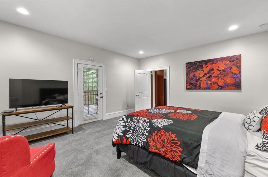 1311 Skyhaven Rd, Atlanta GA  30316-2607 exterior